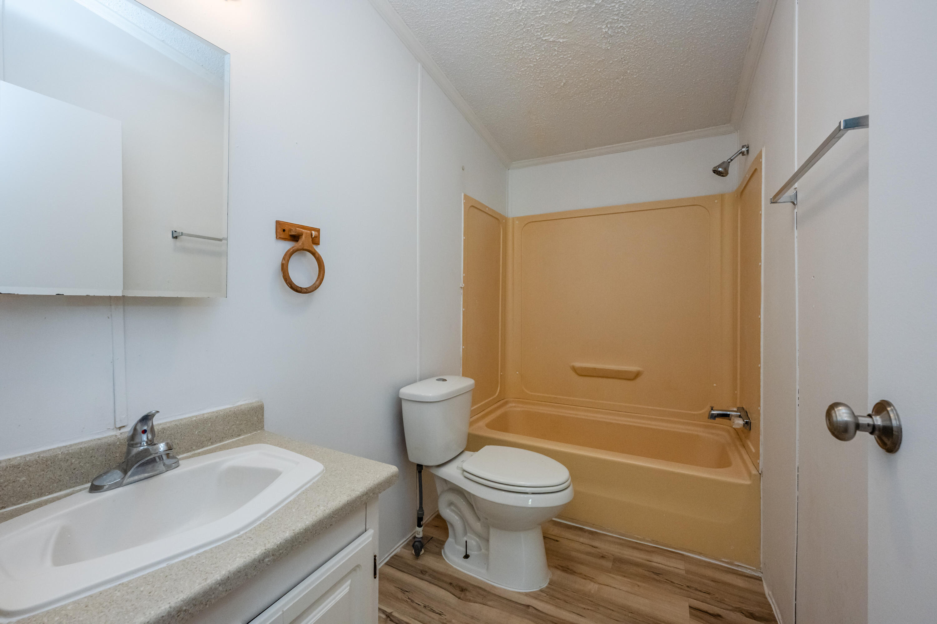 4025 Hennessey Road Watervliet, MI 49098 - Photo 25 of 28 Hennessey-125