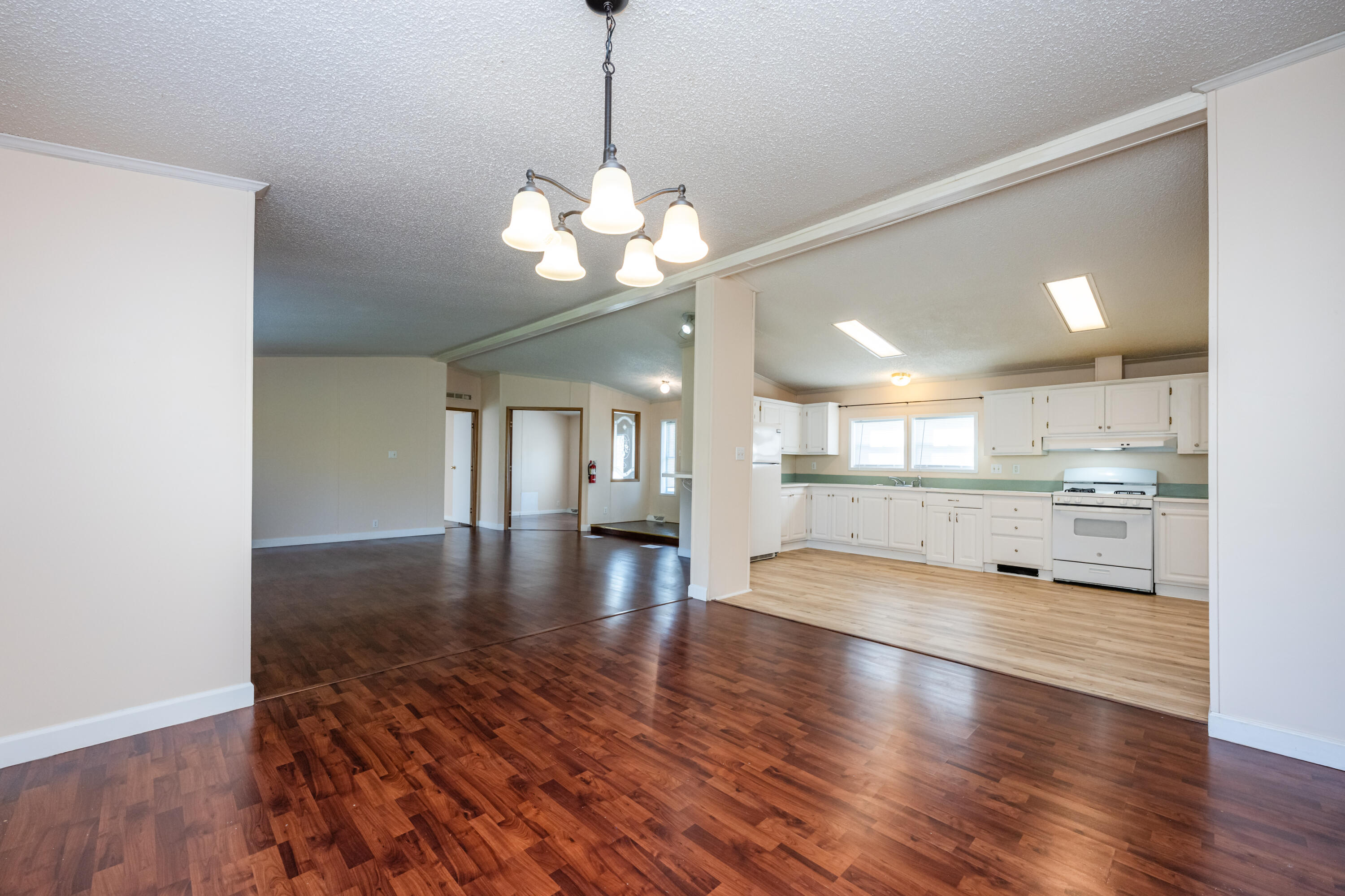 4025 Hennessey Road Watervliet, MI 49098 - Photo 10 of 28 Hennessey-110