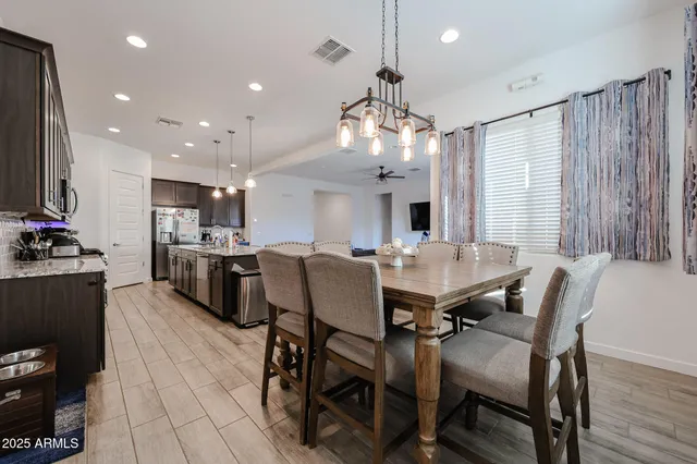 a view of a dining room and livingroom view