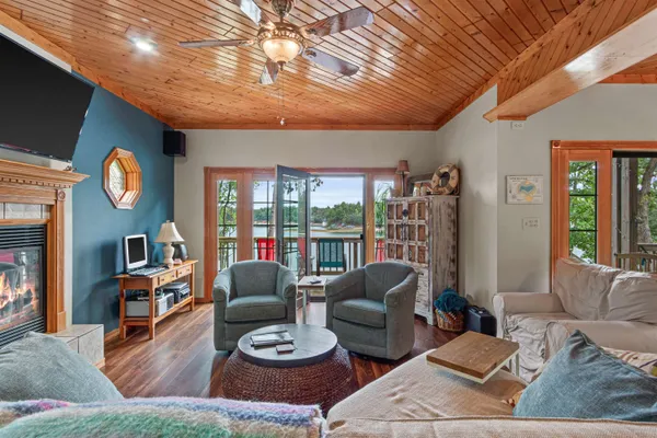 $975,000 | N1736 20th Road, Wautoma, WI 54982