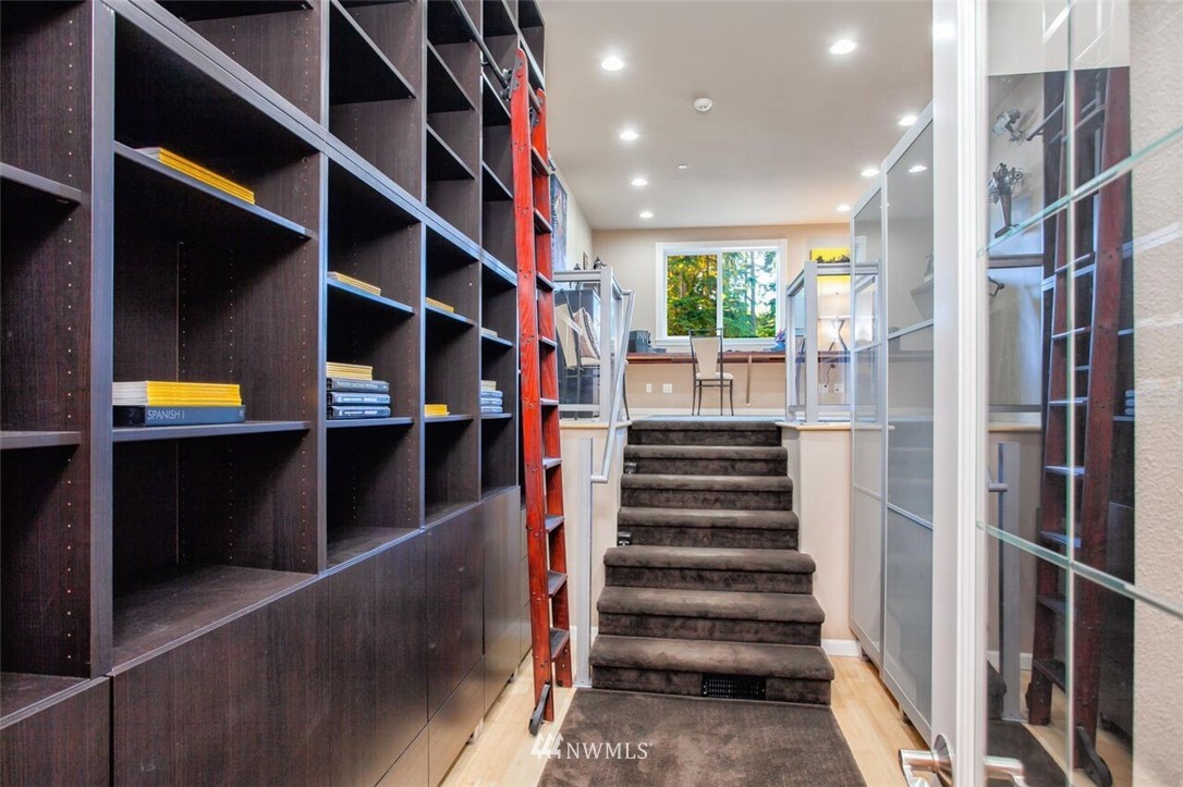 22710 1st Drive Southeast Bothell, WA 98021 - Photo 14 of 24