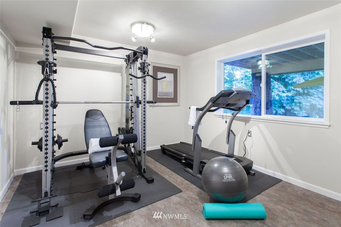 22710 1st Drive Southeast Bothell, WA 98021 - Photo 22 of 24