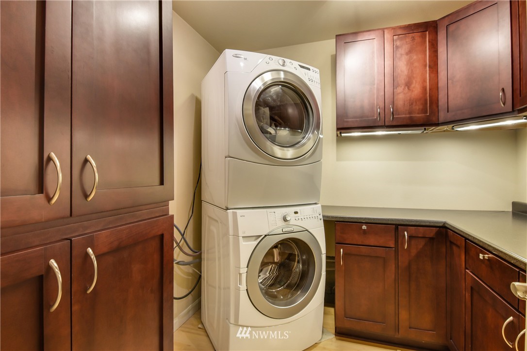 22710 1st Drive Southeast Bothell, WA 98021 - Photo 23 of 24