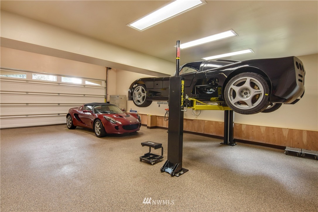 22710 1st Drive Southeast Bothell, WA 98021 - Photo 4 of 24