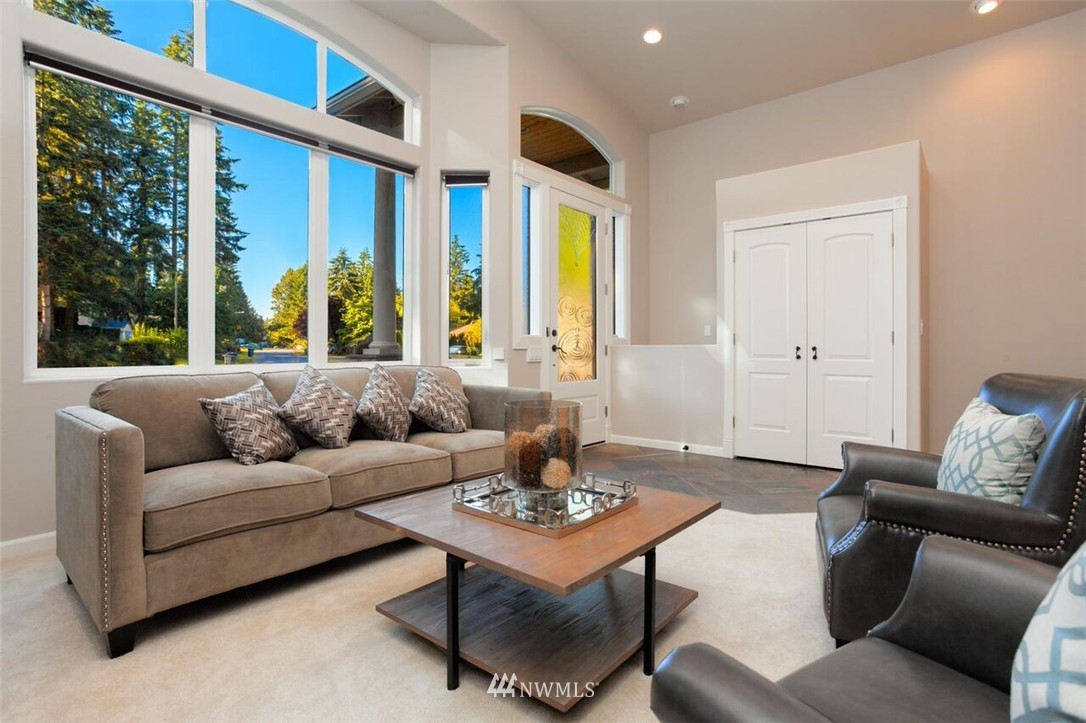 22710 1st Drive Southeast Bothell, WA 98021 - Photo 8 of 24