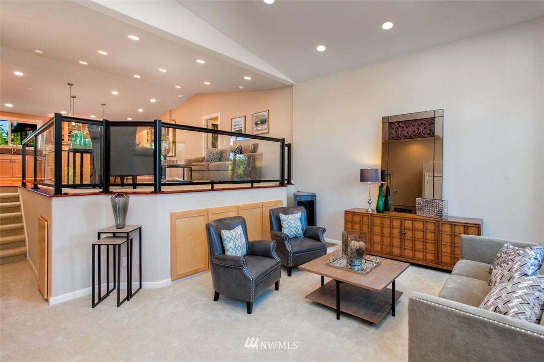 22710 1st Drive Southeast Bothell, WA 98021 - Photo 9 of 24