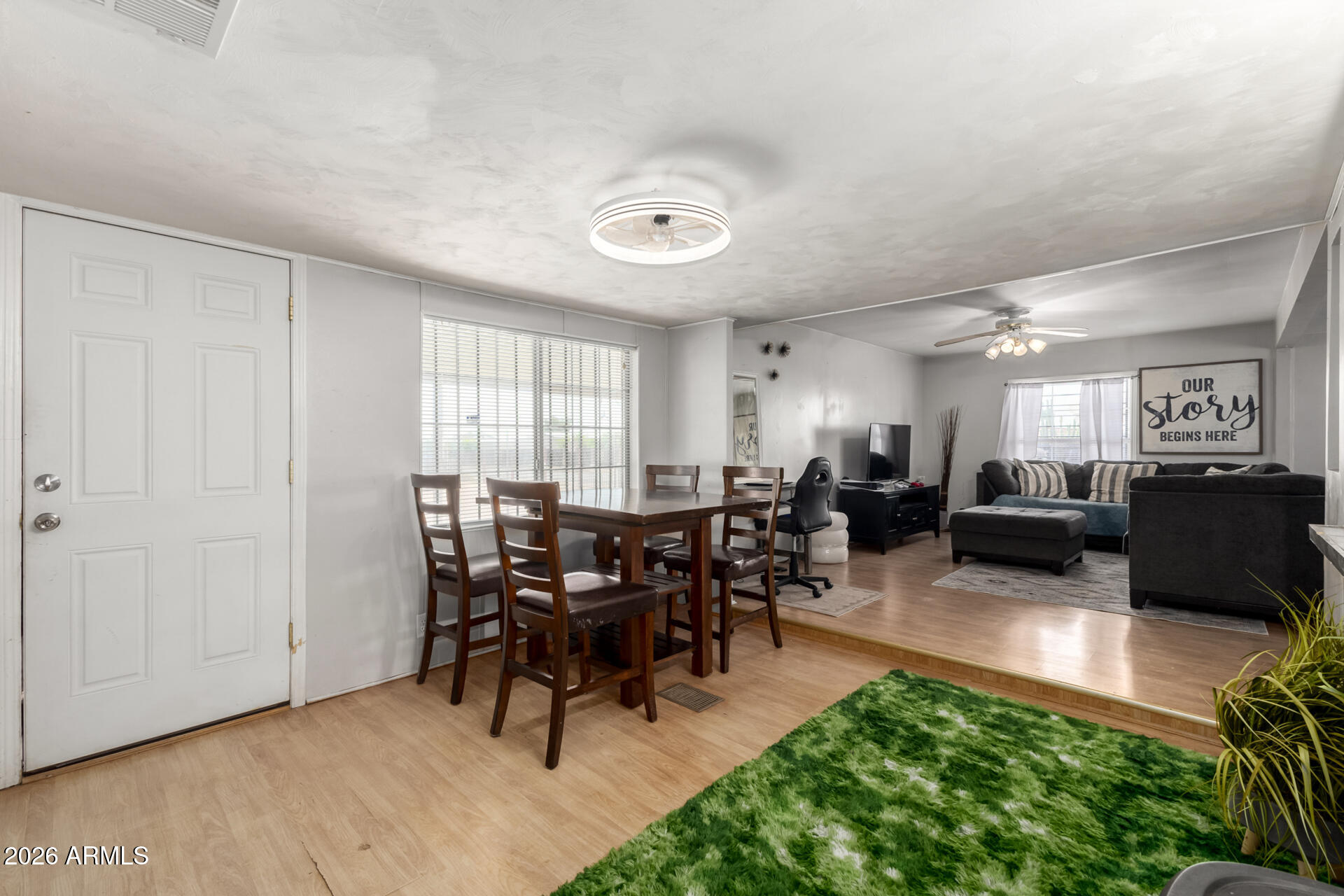 157 North 113th Way Apache Junction, AZ 85120 - Photo 13 of 27 a view of a dining room with furniture