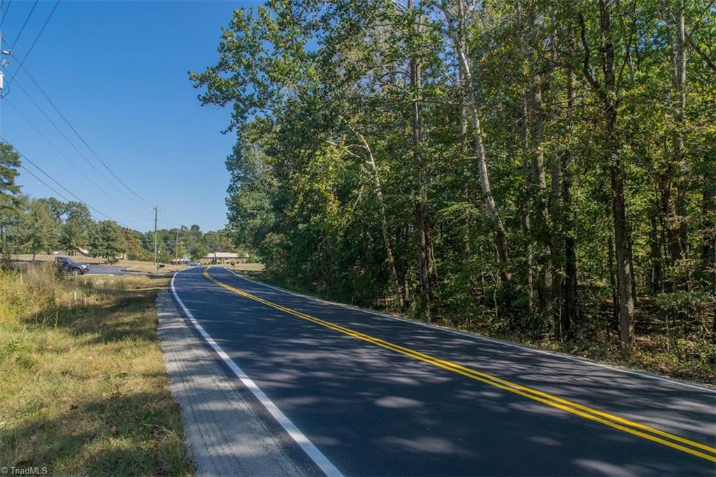 1 Mendenhall Road Archdale, NC 27263 - Photo 2 of 5 Gallery Image 2