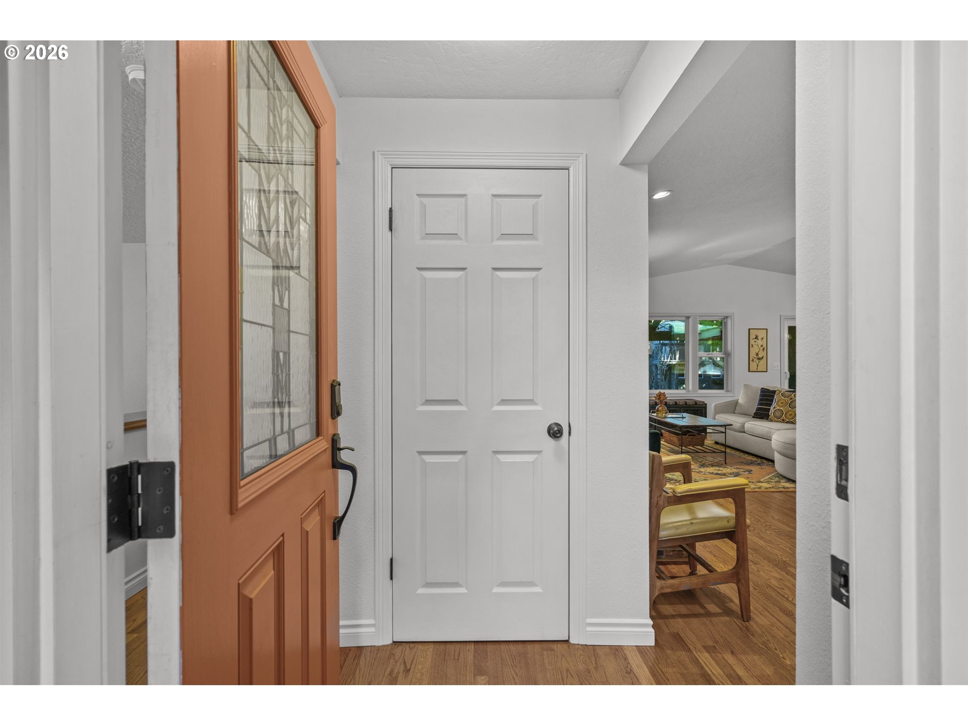17459 Southeast Mill Street Portland, OR 97233 - Photo 6 of 43