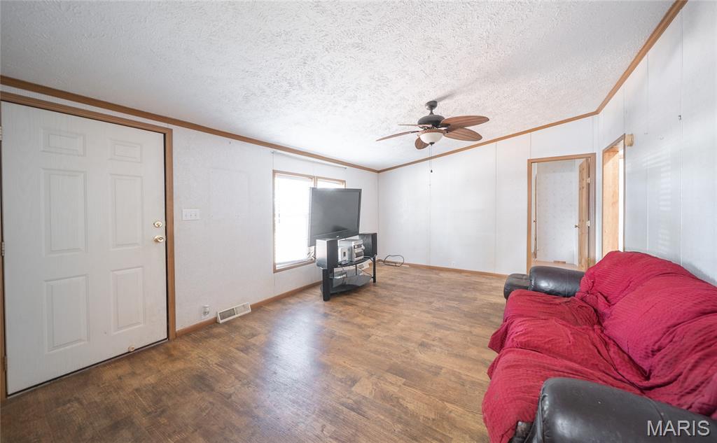 108 Graham Road Steelville, MO 65565 - Photo 10 of 42