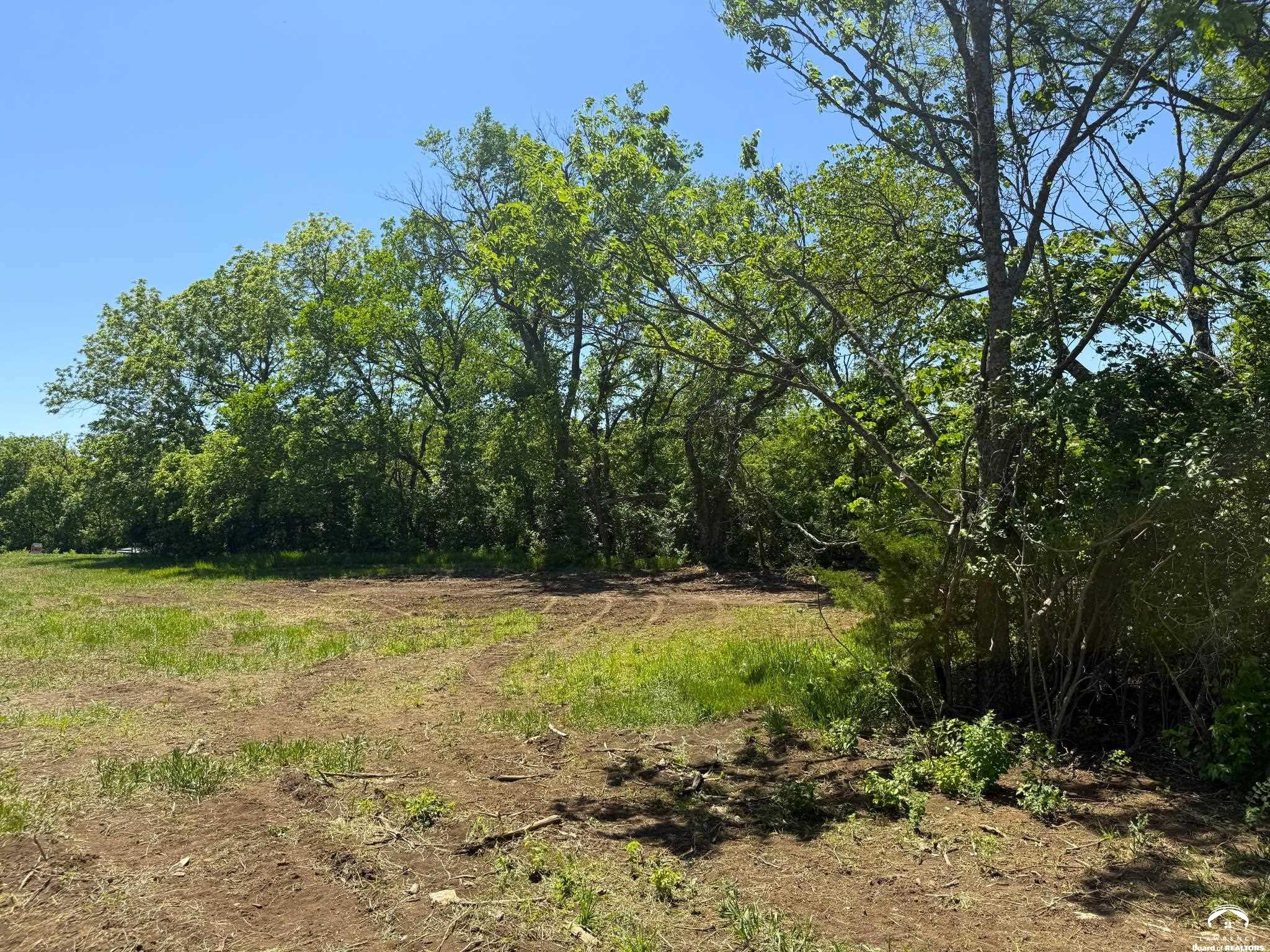 1040 Southeast Stanley Road Tecumseh, KS 66542 - Photo 15 of 21