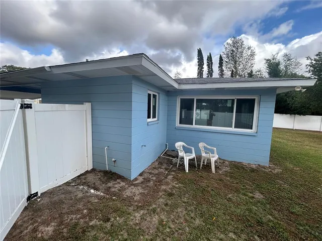 $1,600 | 21570 Southwest Raintree Street, Dunnellon, FL 34431