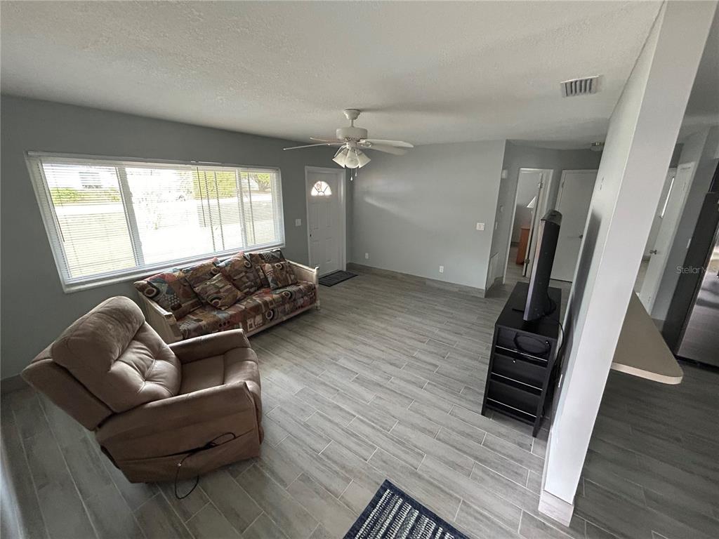 21570 Southwest Raintree Street Dunnellon, FL 34431 - Photo 5 of 27