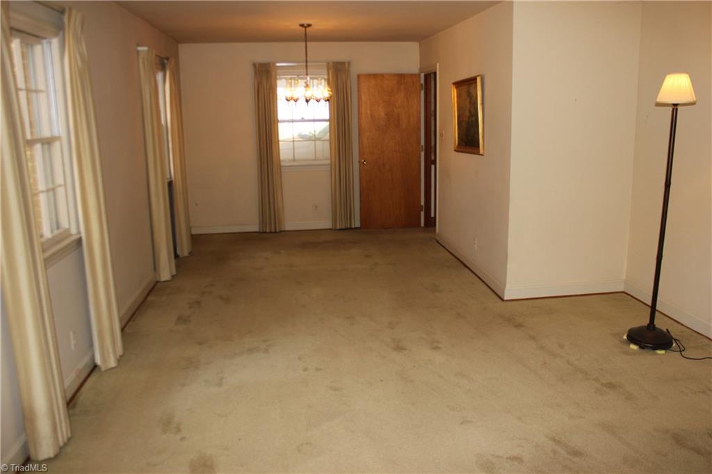 535 Ransom Road Winston-Salem, NC 27106 - Photo 5 of 26 Gallery Image 5