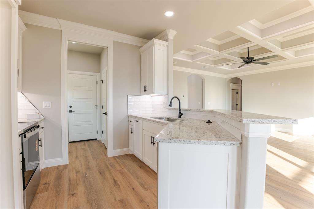 9211 Parkview Circle Tolar, TX 76476 - Photo 6 of 23