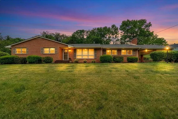 $399,000 | 5105 Medmont Circle Southwest, Roanoke, VA 24018