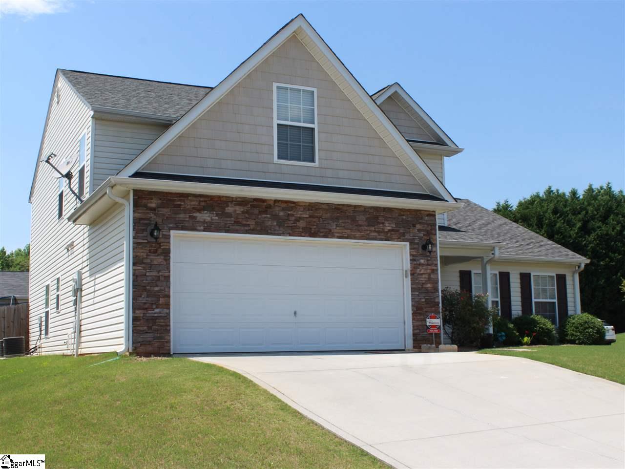 202 Worcester Lane Easley, SC 29642 - Photo 1 of 36 Gallery Image 1