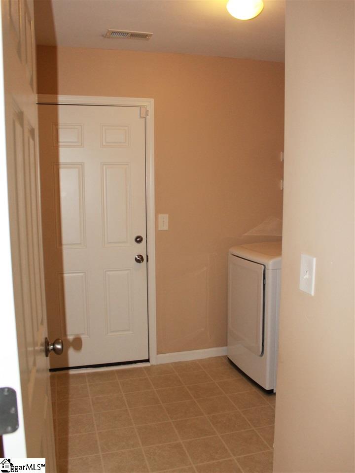 202 Worcester Lane Easley, SC 29642 - Photo 28 of 36 Gallery Image 28