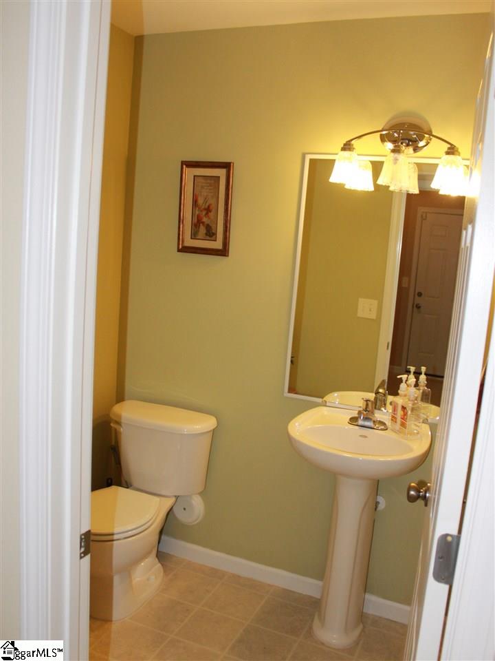 202 Worcester Lane Easley, SC 29642 - Photo 29 of 36 Gallery Image 29
