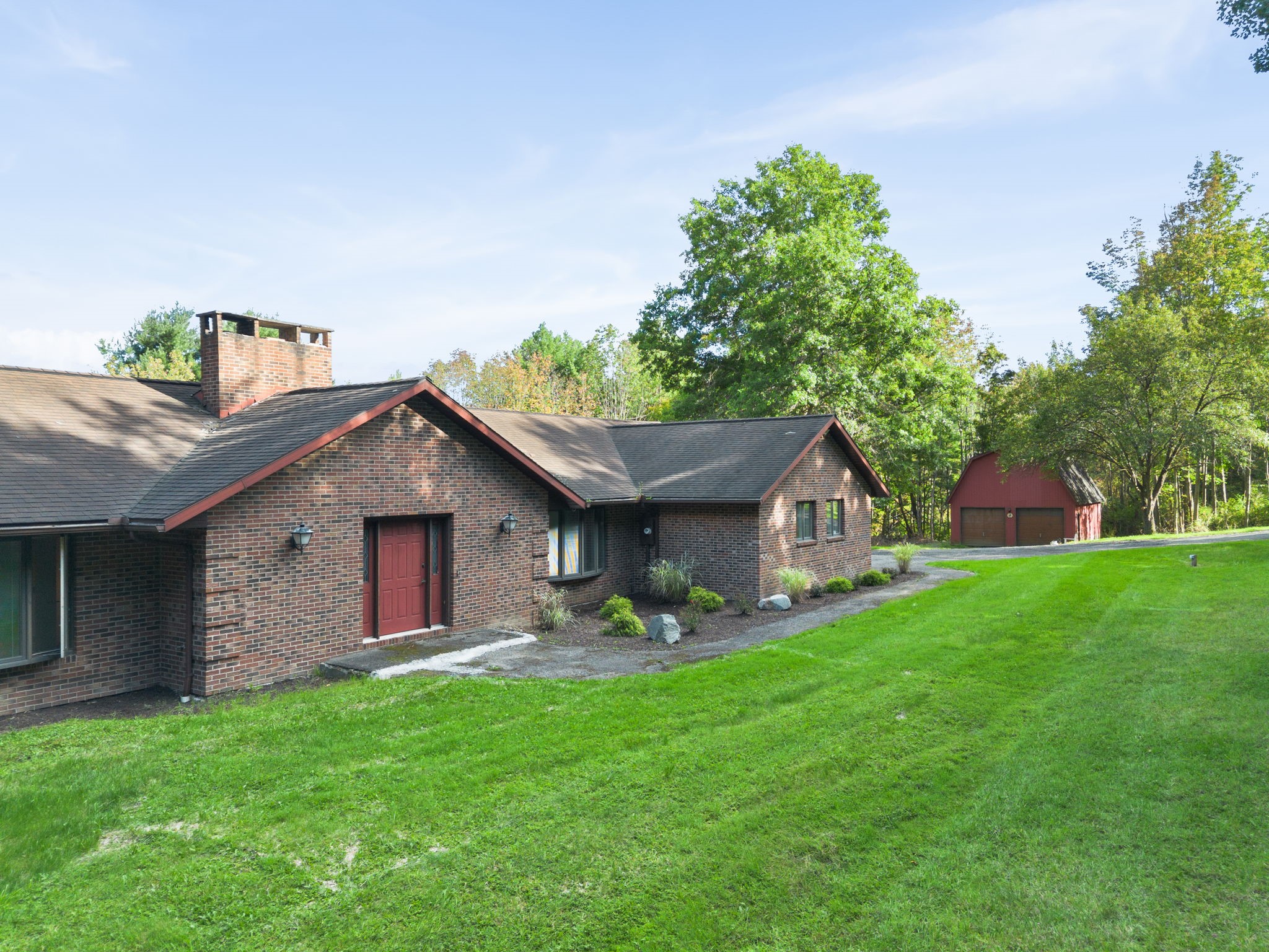 1700 Cummings Road Endicott, NY 13760 - Photo 3 of 42 Gallery Image 3