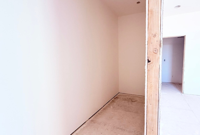 309 North 2805 West, Unit 407 Hurricane, UT 84737 - Photo 19 of 25 ADU closet