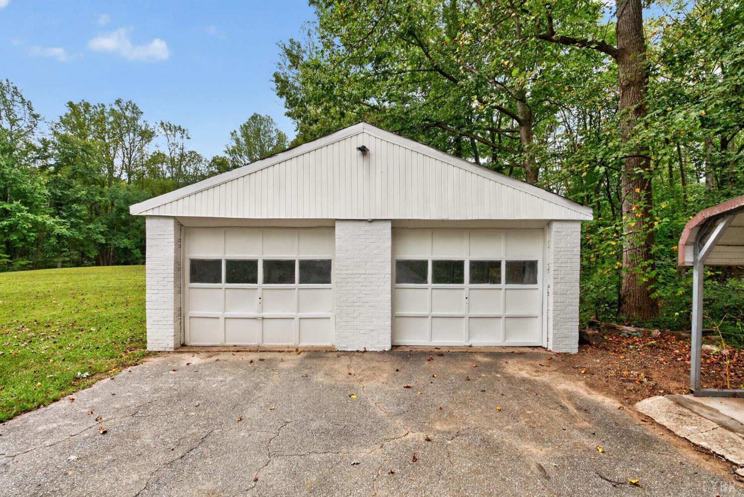 244 Riverview Road Madison Heights, VA 24572 - Photo 35 of 49 Gallery Image 35