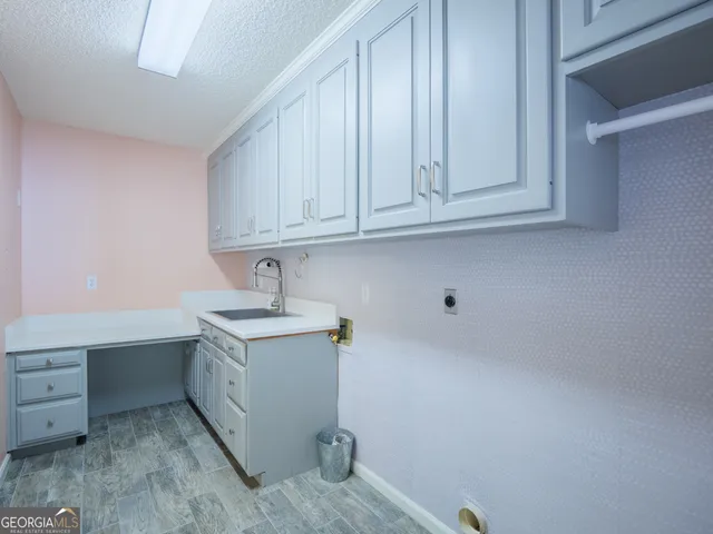 $464,900 | 4710 Summerfield Drive, Hahira, GA 31632