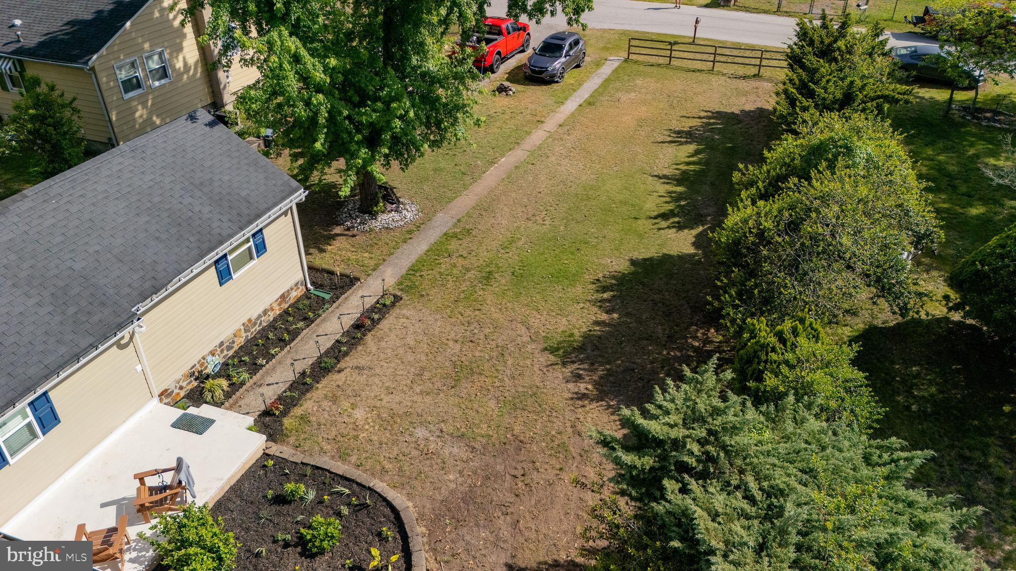 1816 Cremen Road Pasadena, MD 21122 - Photo 4 of 11