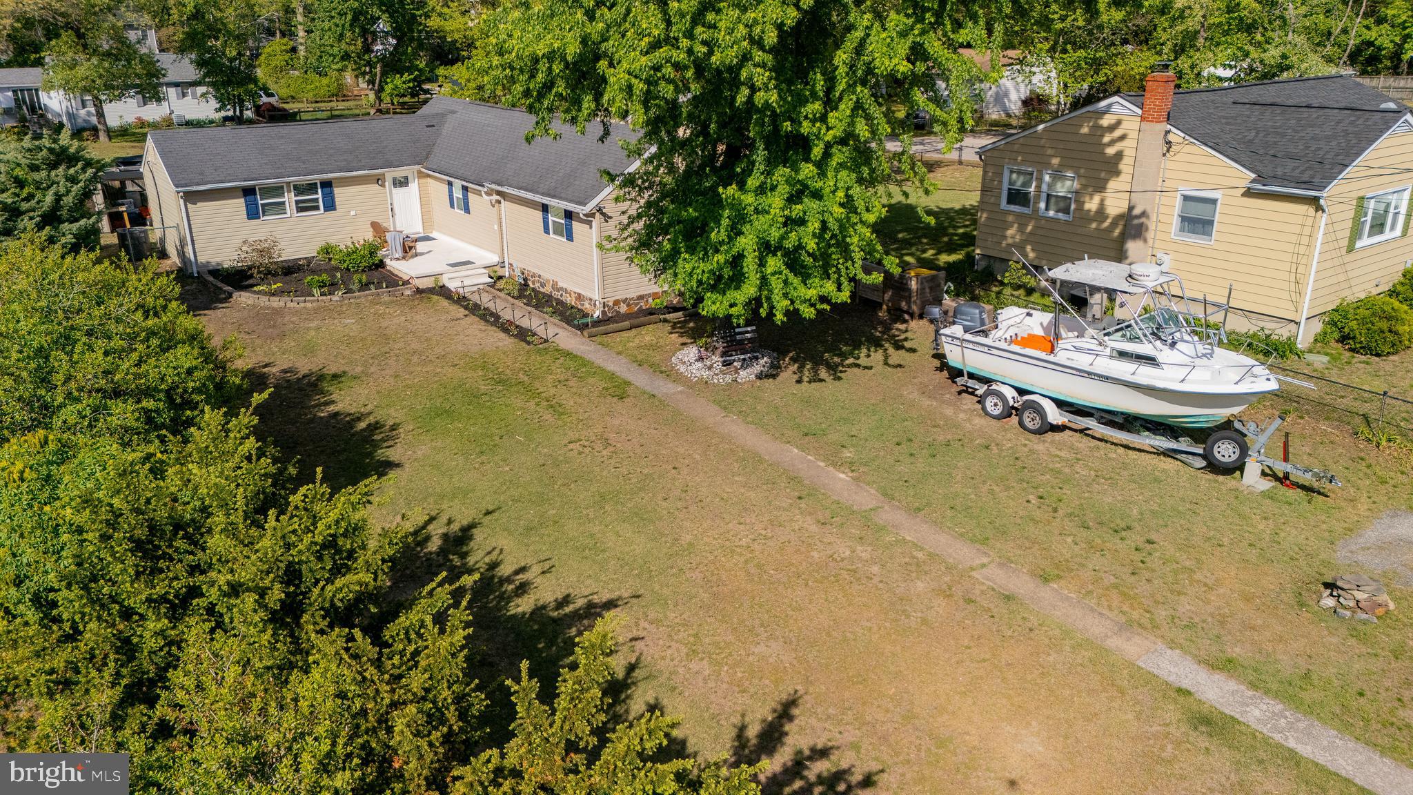 1816 Cremen Road Pasadena, MD 21122 - Photo 5 of 11