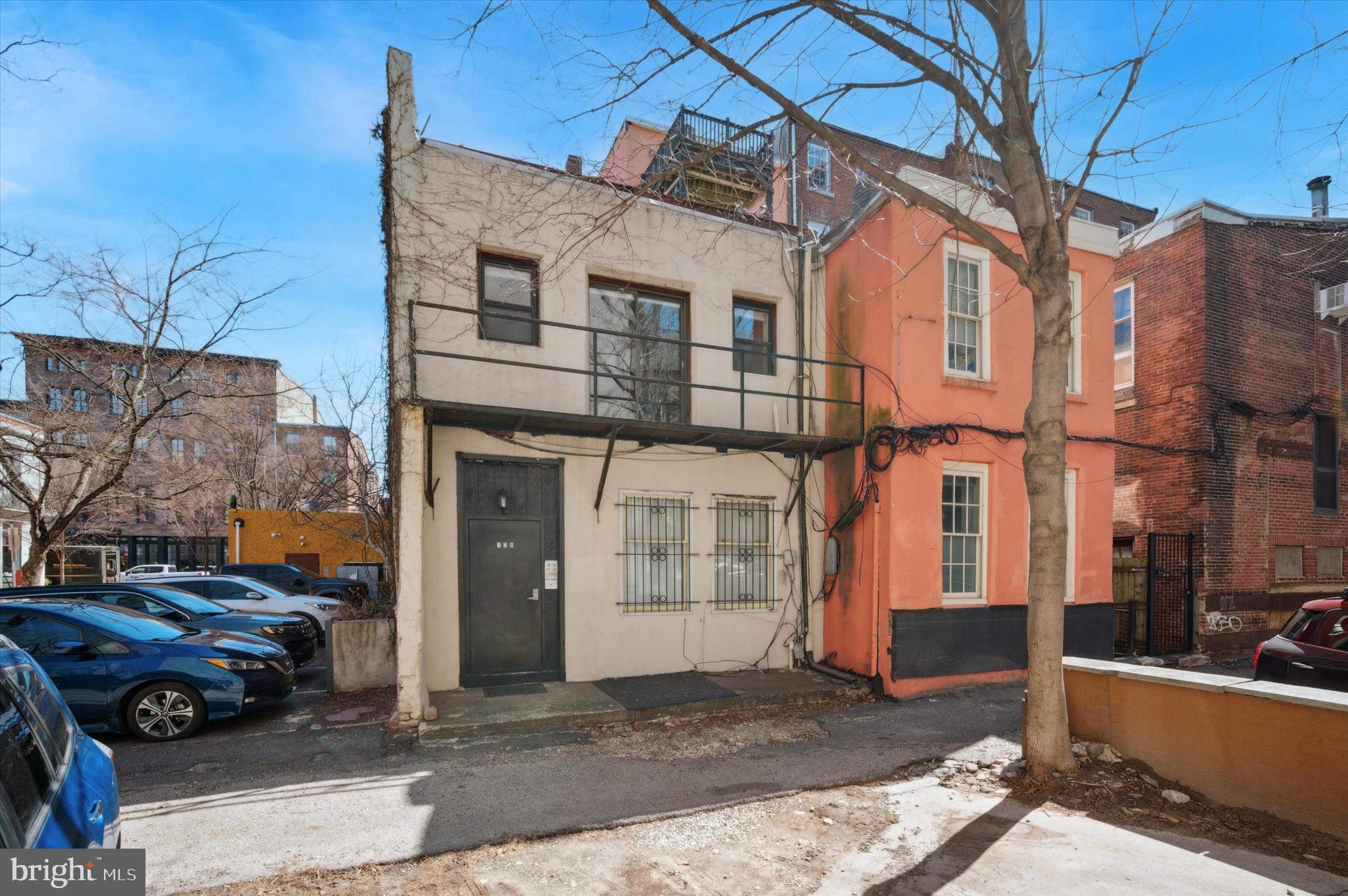 128 North 3rd Street, Unit 2R Philadelphia, PA 19106 - Photo 16 of 16 a front view of a house with parking space
