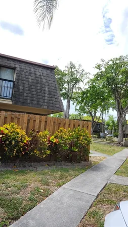 $2,950 | 14293 Southwest 94th Cir Lane, Unit 10127, Miami, FL 33186