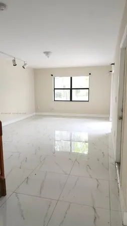 $2,950 | 14293 Southwest 94th Cir Lane, Unit 10127, Miami, FL 33186