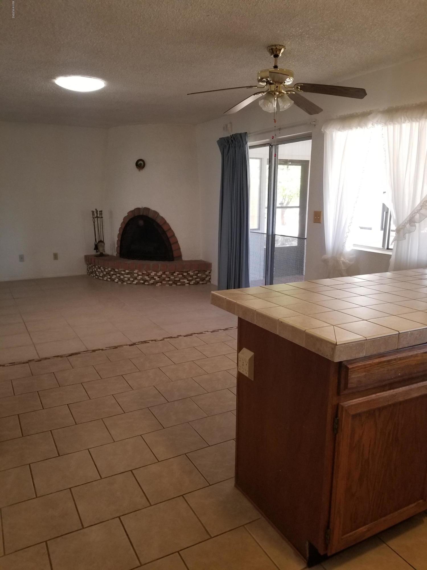 7900 North Oldfather Road Tucson, AZ 85741 - Photo 12 of 40