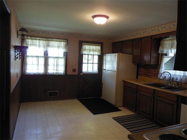 30 Piper Road West Springfield, MA 01089 - Photo 8 of 28