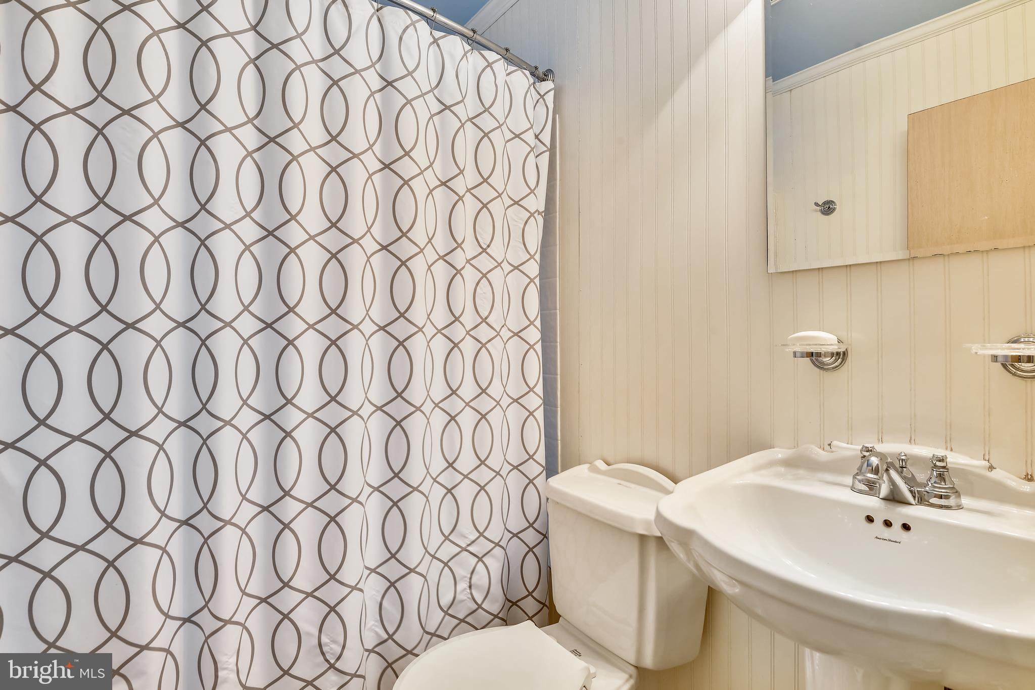 8126 Gray Haven Road Baltimore, MD 21222 - Photo 22 of 30