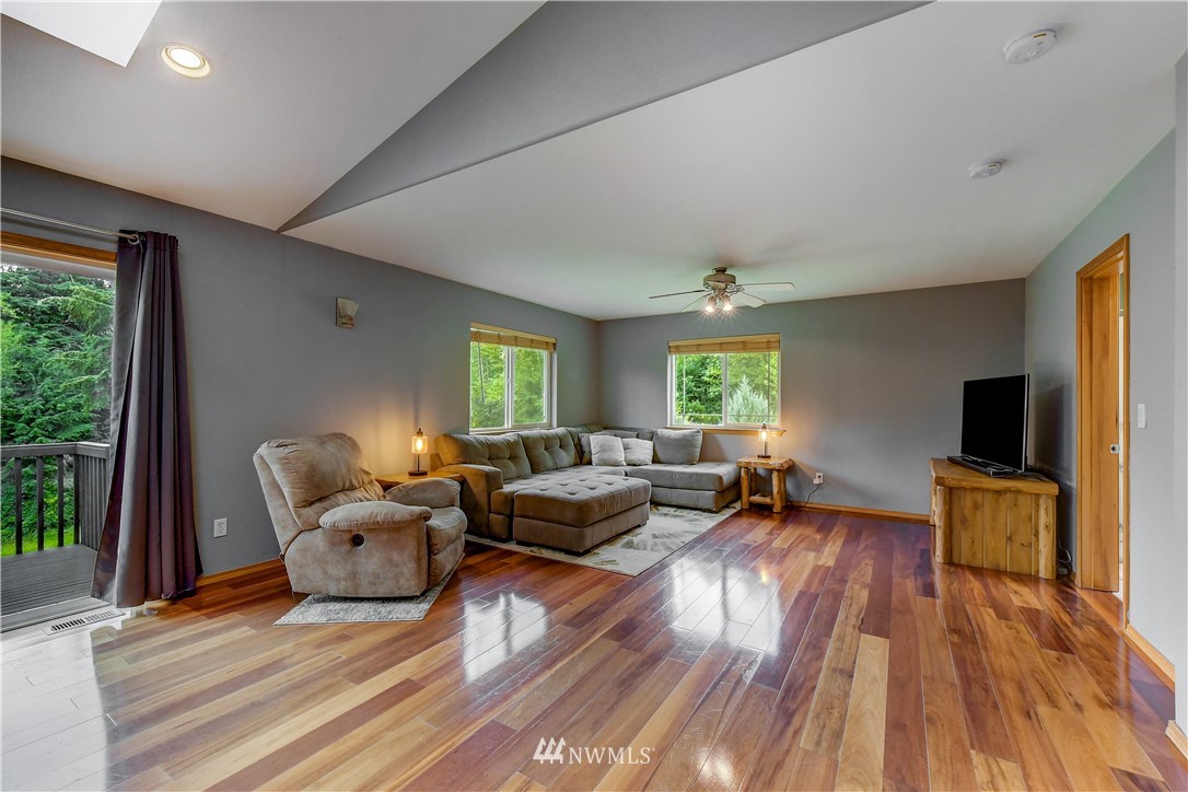 5328 Pilchuck Tree Farm Road Snohomish, WA 98290 - Photo 7 of 19 Gallery Image 7