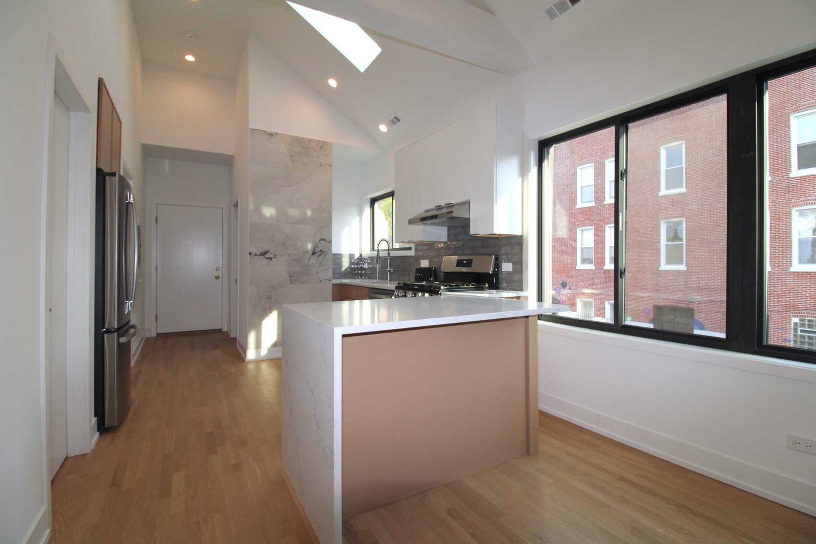 933 North Ashland Avenue, Unit 2F Chicago, IL 60622 - Photo 22 of 45