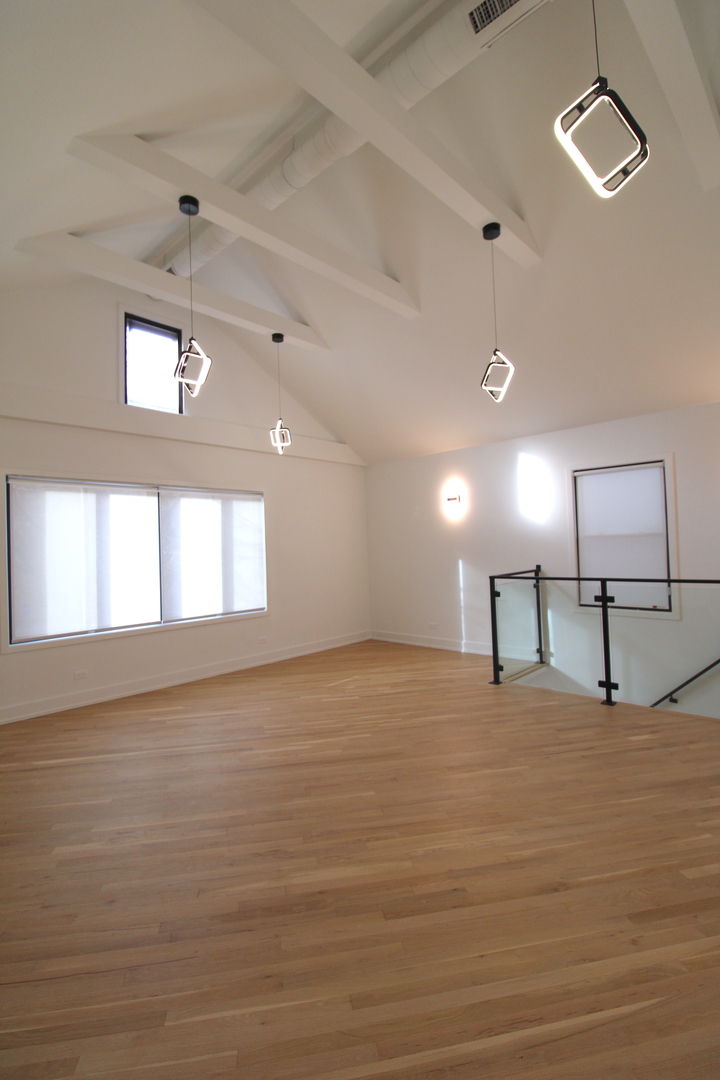 933 North Ashland Avenue, Unit 2F Chicago, IL 60622 - Photo 3 of 45