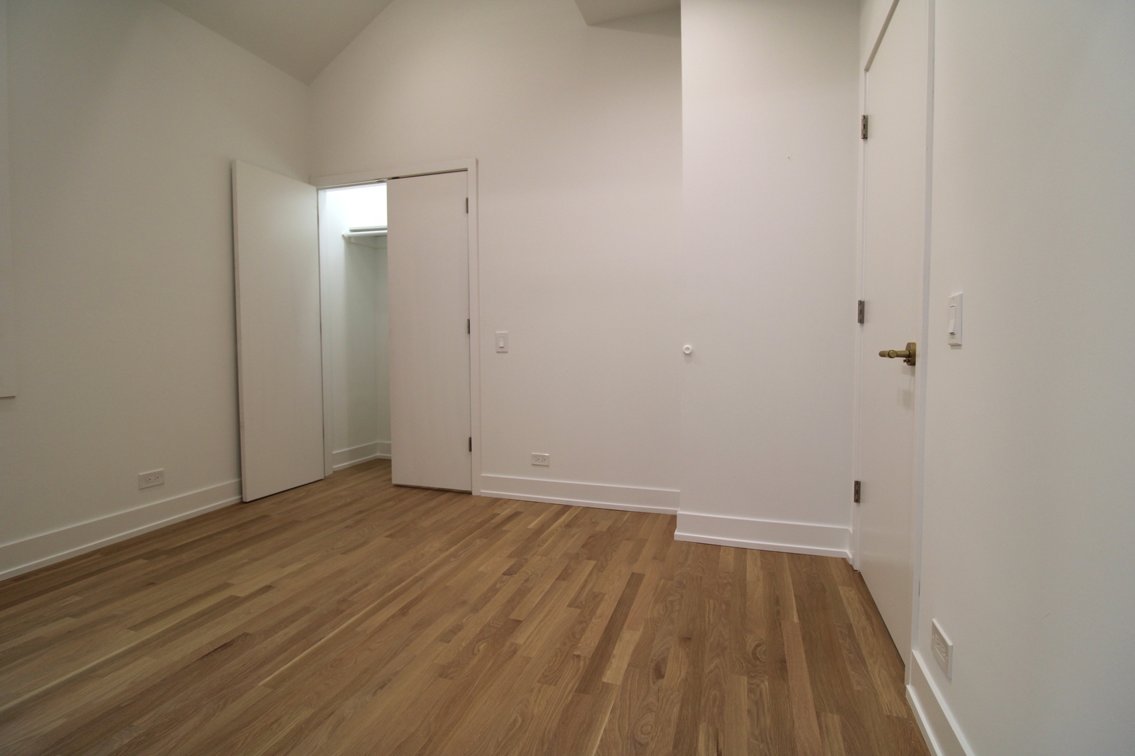 933 North Ashland Avenue, Unit 2F Chicago, IL 60622 - Photo 31 of 45