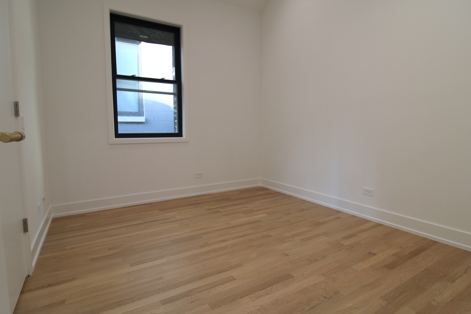 933 North Ashland Avenue, Unit 2F Chicago, IL 60622 - Photo 33 of 45