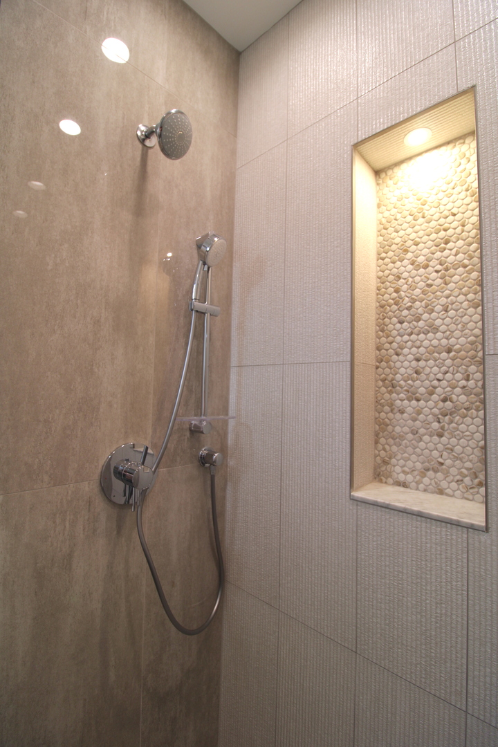 933 North Ashland Avenue, Unit 2F Chicago, IL 60622 - Photo 37 of 45