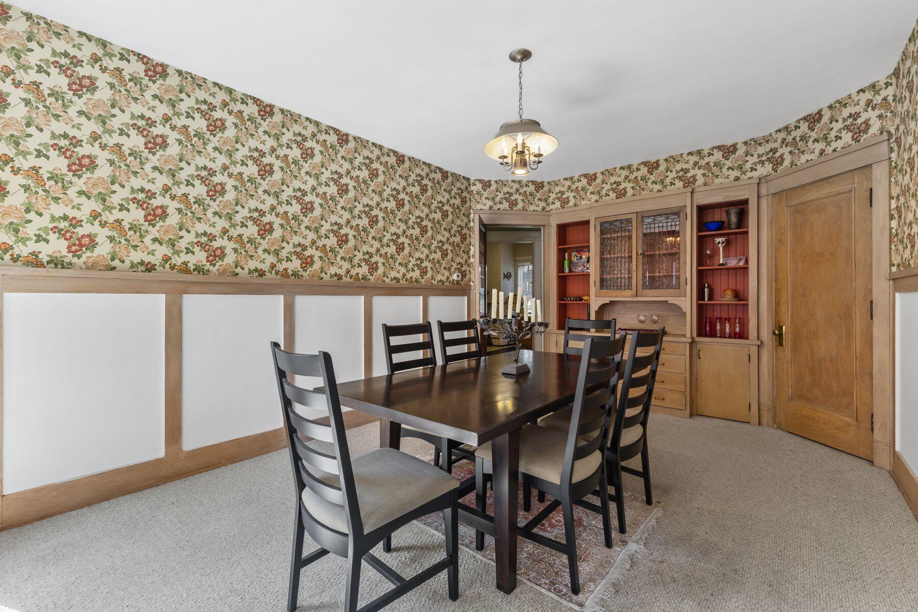 1512 College Avenue Racine, WI 53403 - Photo 36 of 58 Lower Dining Room