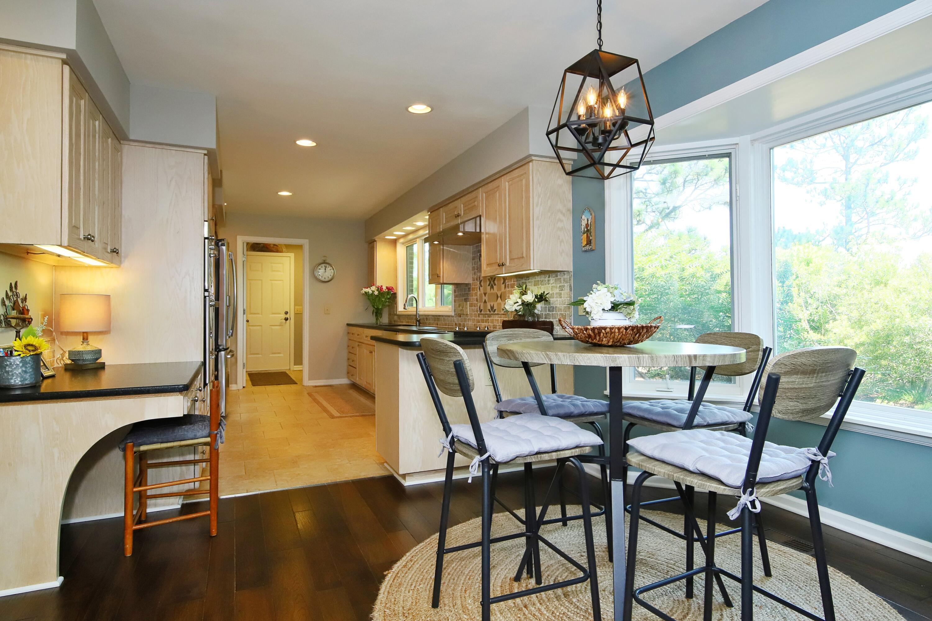 405 Old Mill Road Savannah, GA 31419 - Photo 15 of 45 16Breakfast