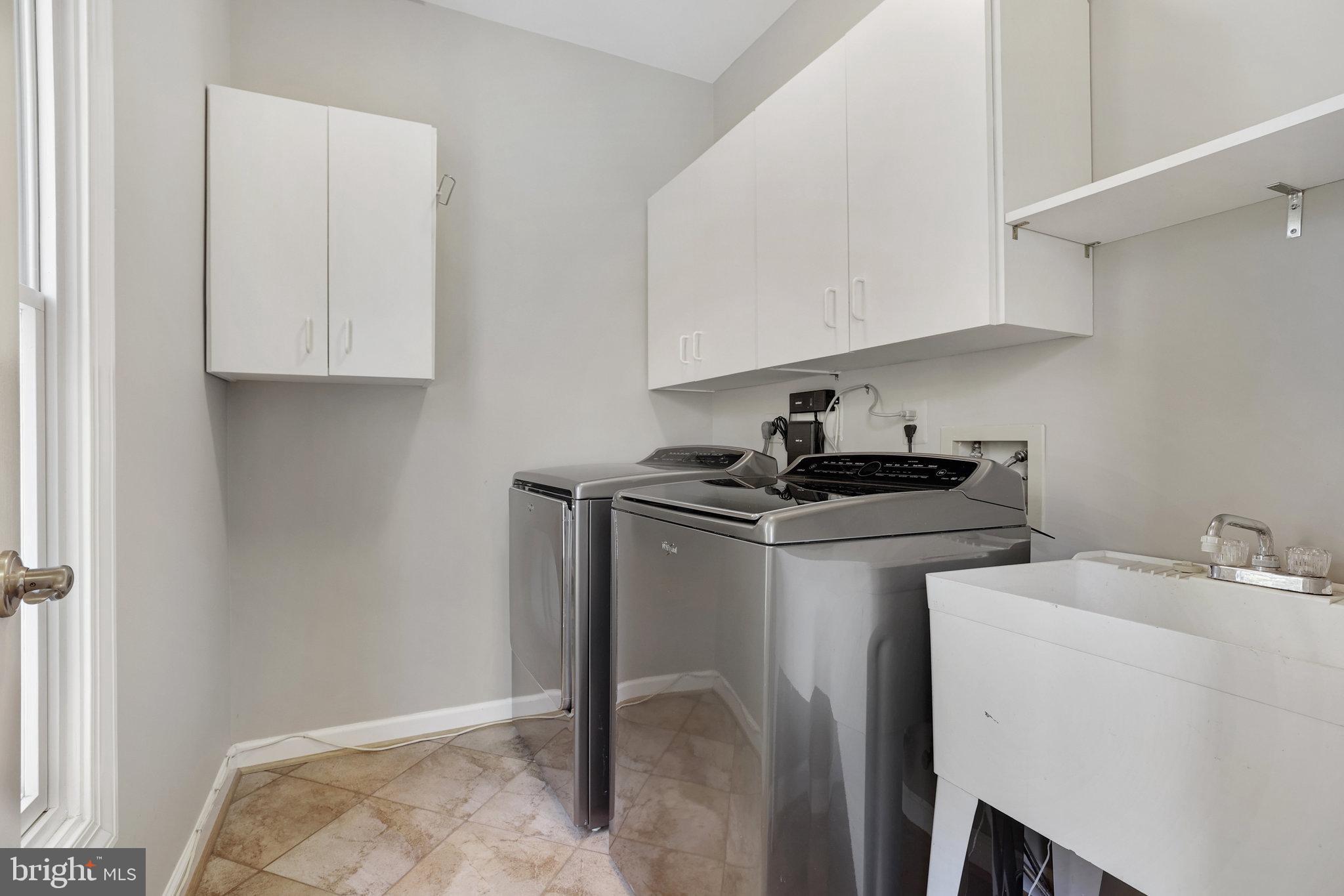 1227 Tottenham Court Reston, VA 20194 - Photo 28 of 55