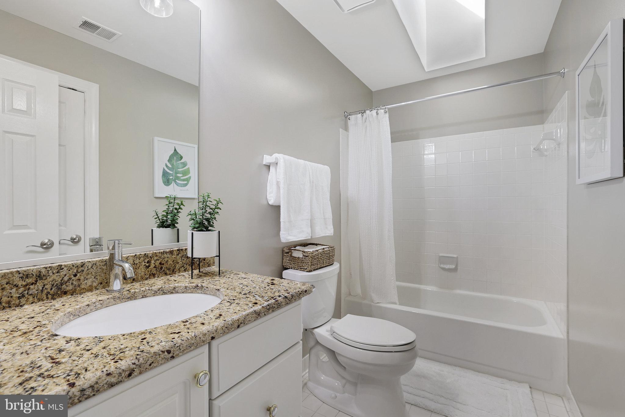 1227 Tottenham Court Reston, VA 20194 - Photo 33 of 55