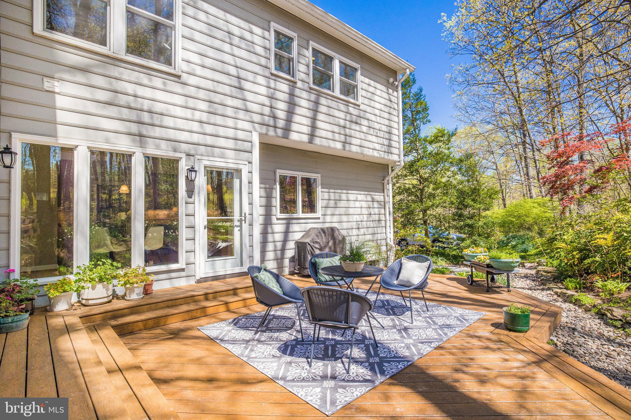 1227 Tottenham Court Reston, VA 20194 - Photo 48 of 55