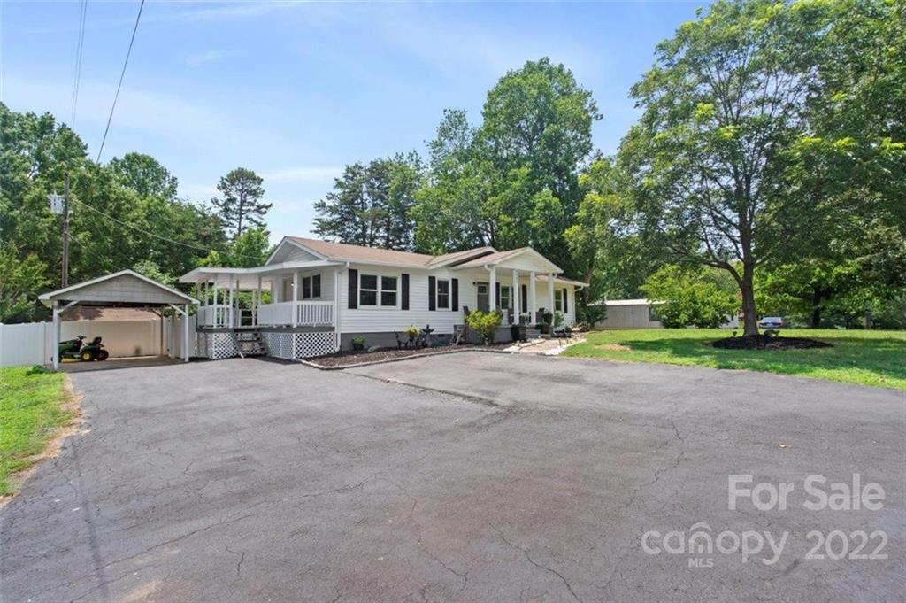 6962 Campground Road Denver, NC 28037 - Photo 2 of 28 Gallery Image 2