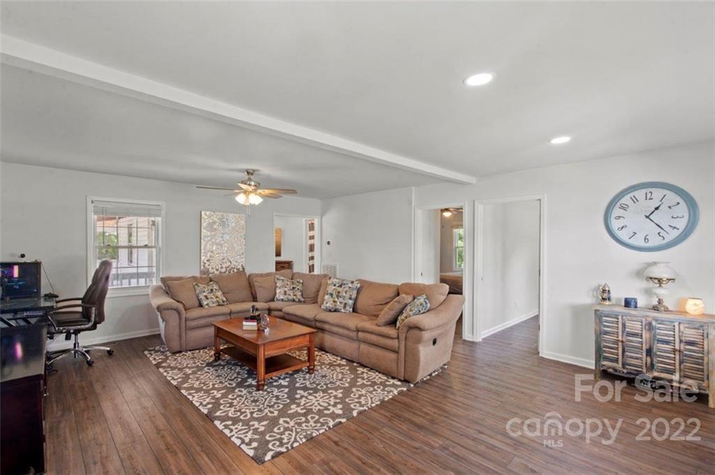 6962 Campground Road Denver, NC 28037 - Photo 10 of 28 Gallery Image 10
