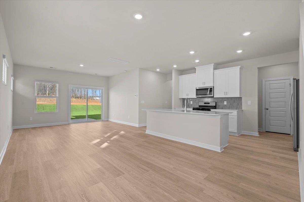 678 Cozy Blf Road Spartanburg, SC 29301 - Photo 4 of 28