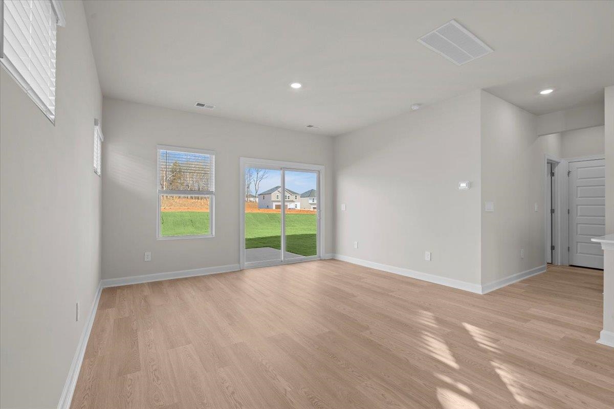 678 Cozy Blf Road Spartanburg, SC 29301 - Photo 7 of 28